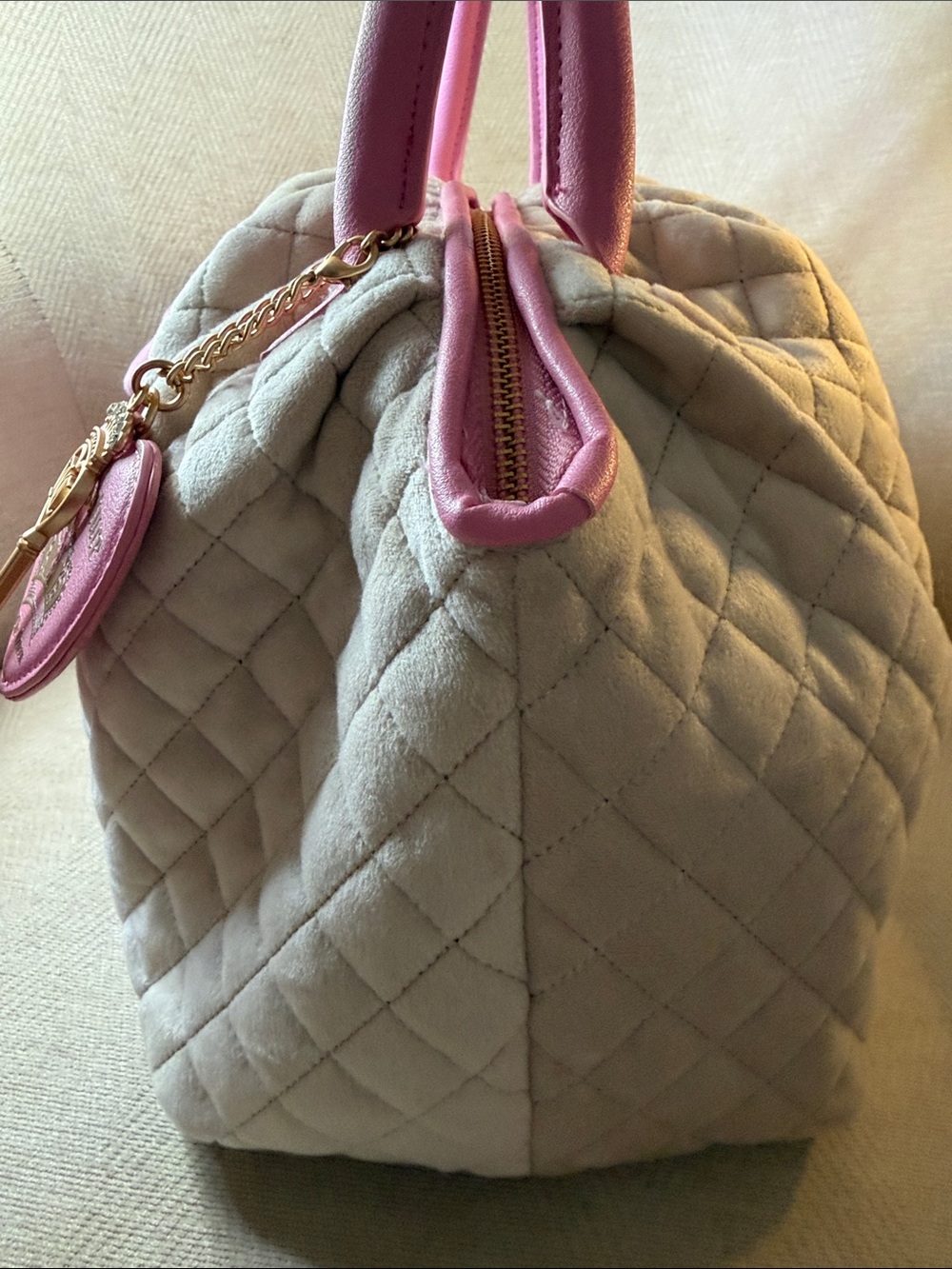 Juicy Couture Pink & Cream Quilted Satchel with Bow Accent - Picture 11 of 16